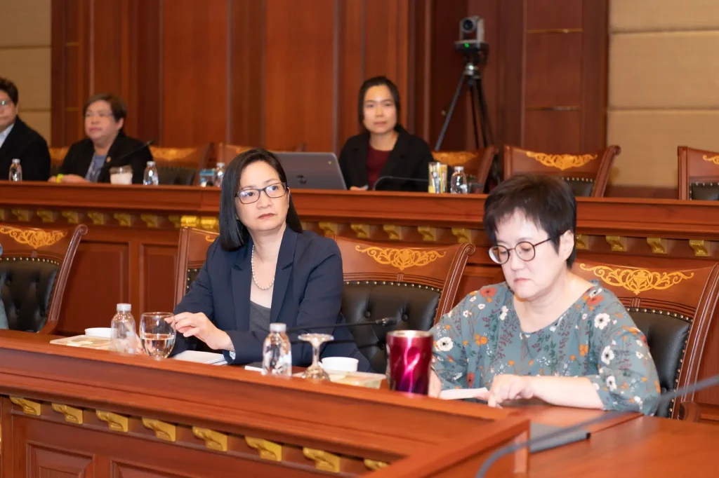 นิด้า – จัดงานเสวนา “บทบาทใหม่ของสถาบันการศึกษาในการส่งเสริมและพัฒนาชุมชนและสังคม”