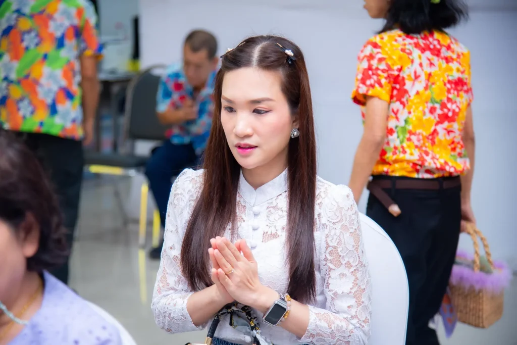 ‘นิด้า’ ร่วมกิจกรรมวันสงกรานต์และวันผู้สูงอายุ ณ สำนักงานเขตบางกะปิ