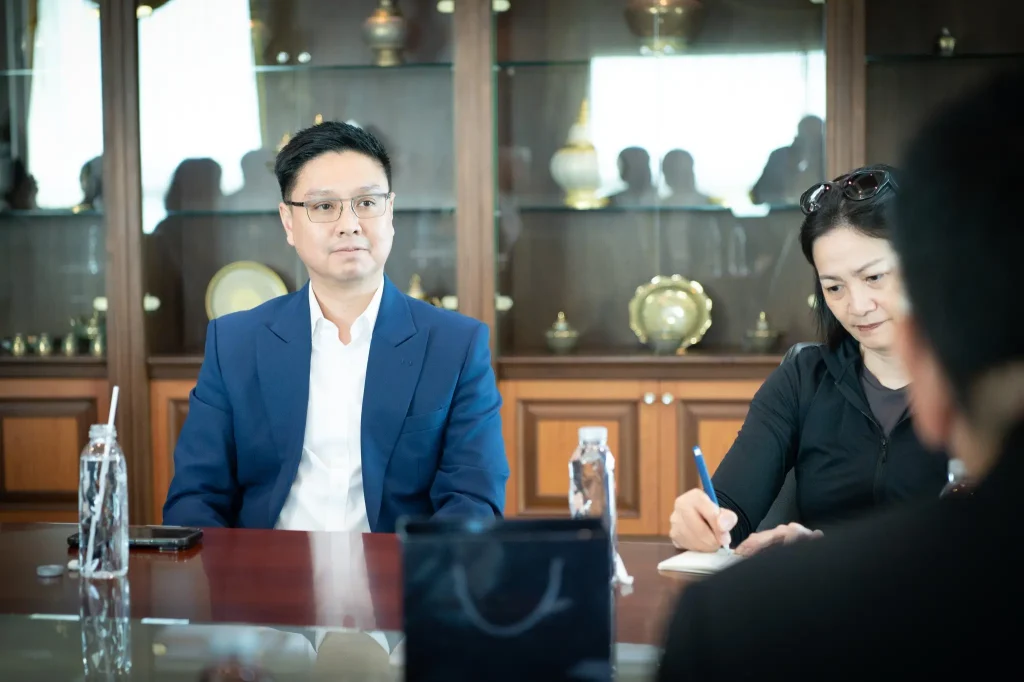 สมาคมศิษย์เก่าคณะรัฐประศาสนศาสตร์ เข้าคารวะอธิการบดี เนื่องในโอกาสเข้ารับตำแหน่ง นายกสมาคมศิษย์เก่า คณะรัฐประศาสนศาสตร์