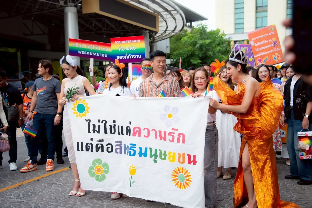 Pride 2025 Bangkapi14 นิด้า-สมาคมฟ้าสีรุ้งแห่งประเทศไทย -ภาคีเครือข่าย จับมือร่วมจัดงาน “We All Pride Thailand 2025 @Bangkapi”