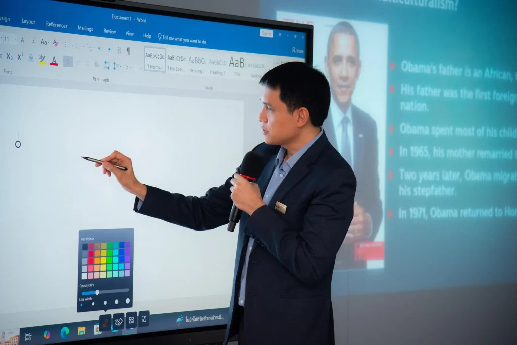 ‘นิด้า’ จัดบรรยายเชิงปฏิบัติการ “Bridging Cultures: Understanding Thailand and Exploring Global Collaboration”