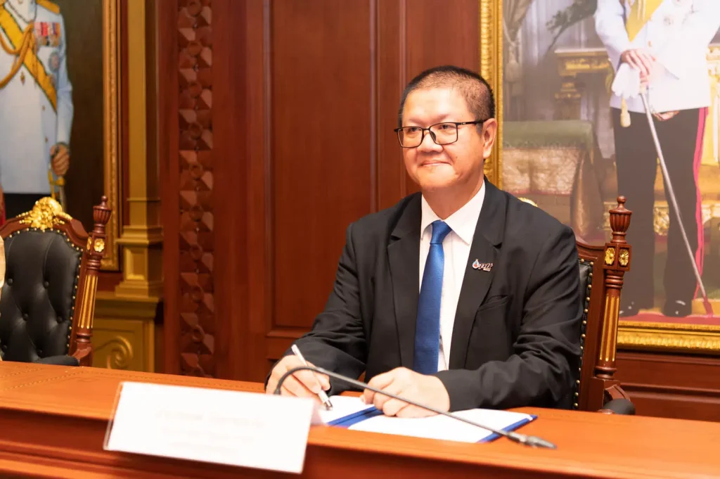 คณะบริหารการพัฒนาสิ่งแวดล้อม ‘นิด้า’ Mou บริษัท ปตท. จำกัด (มหาชน)