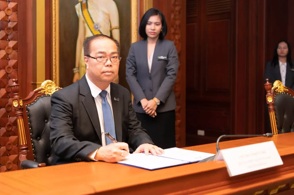 คณะบริหารการพัฒนาสิ่งแวดล้อม ‘นิด้า’ Mou บริษัท ปตท. จำกัด (มหาชน)