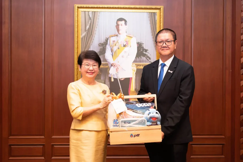 คณะบริหารการพัฒนาสิ่งแวดล้อม ‘นิด้า’ Mou บริษัท ปตท. จำกัด (มหาชน)