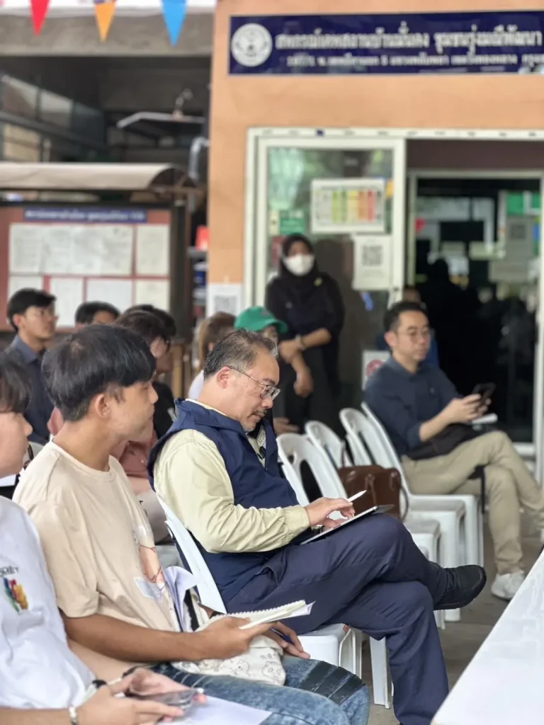 12 “นักศึกษานิด้า” ลงพื้นที่ชุมชนรุ่งมณีพัฒนา ศึกษา “ผู้นำกับการพัฒนาที่ยั่งยืน” จากประสบการณ์จริง