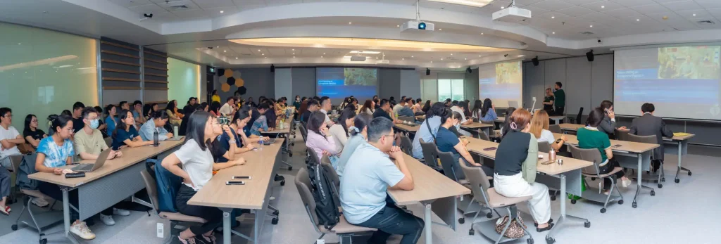 ‘‘นิด้า’ จัดอบรมเชิงปฏิบัติการการปฐมพยาบาลเบื้องต้นและการช่วยชีวิตขั้นพื้นฐานสำหรับนักศึกษาต่างชาติ