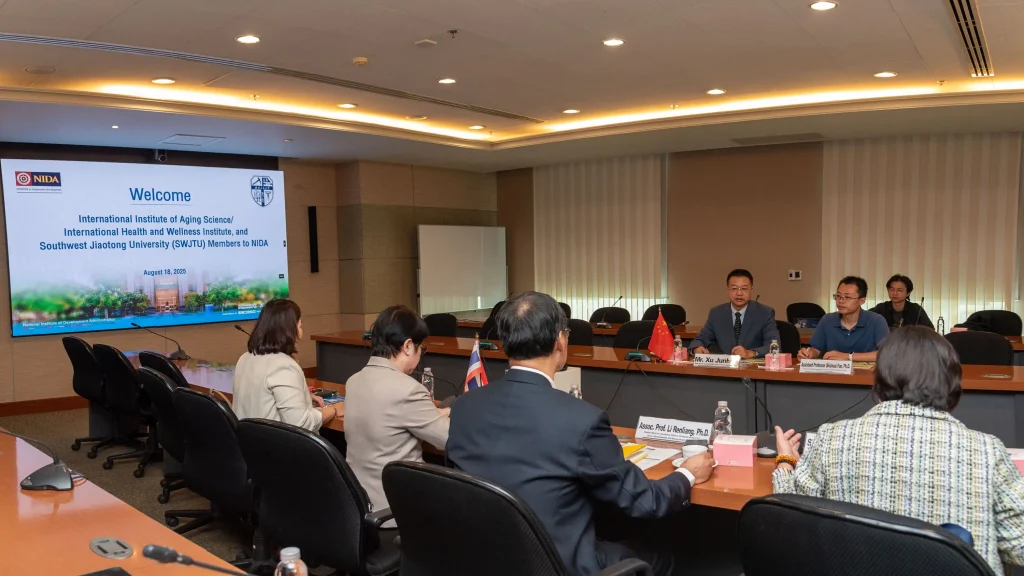 SWJTU07 ‘นิด้า’ ให้การต้อนรับ ผู้แทนจาก Southwest Jiaotong University