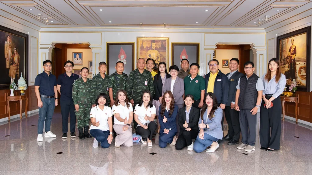 ‘นิด้า’ มอบทุนการศึกษา สิ่งของจำเป็นและเงินสนับสนุน เพื่อเป็นขวัญกำลังใจแก่ทหารกล้าและครอบครัว