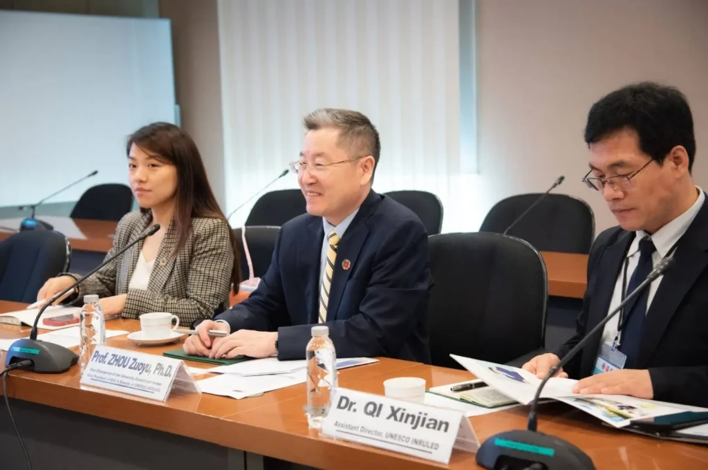 “นิด้า” ให้การต้อนรับคณะผู้แทนจาก Beijing Normal University และ UNESCO International Research and Training Centre for Rural Education (INRULED)