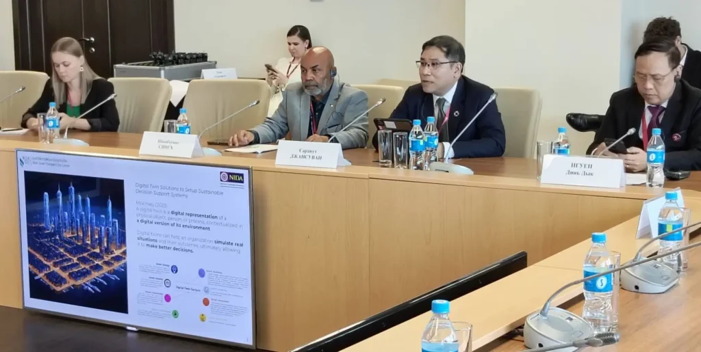 nida680904-06 ‘นิด้า’ ร่วมเสวนาในการประชุมเอเปค ณ สหพันธรัฐรัสเซีย