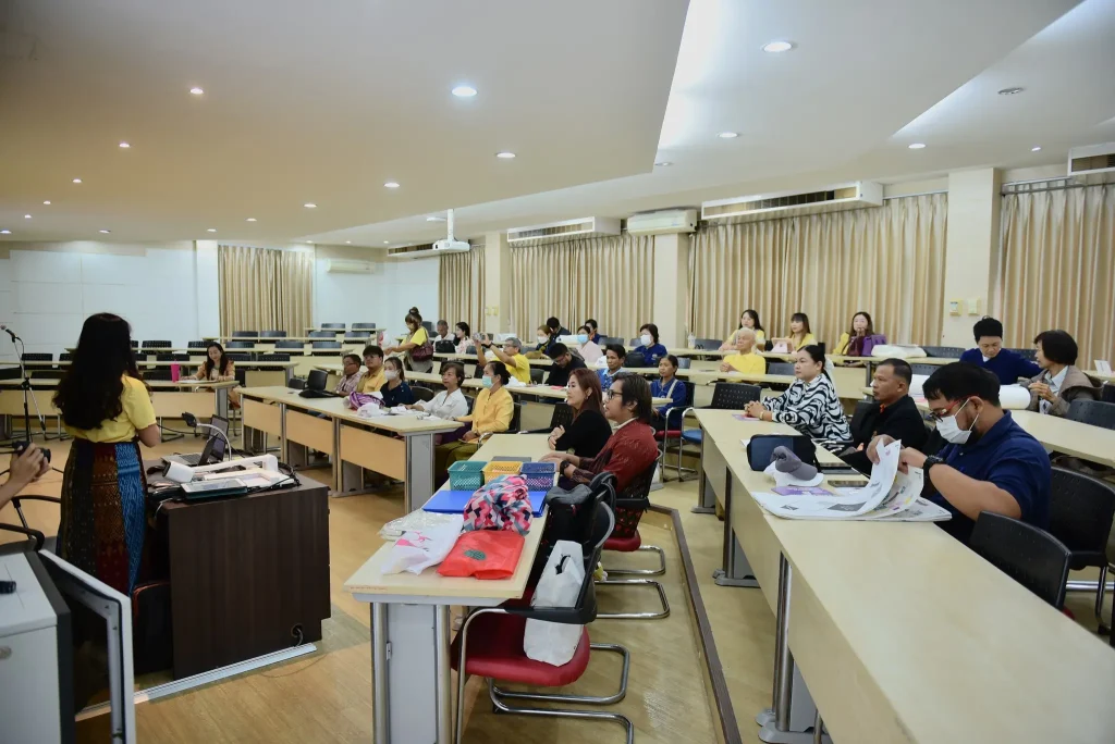 ‘นิด้า’ จัดอบรม “การพัฒนาเพื่อสร้างคุณค่าที่แตกต่าง” สู่การยกระดับวิสาหกิจชุมชนสีคิ้วอย่างยั่งยืน