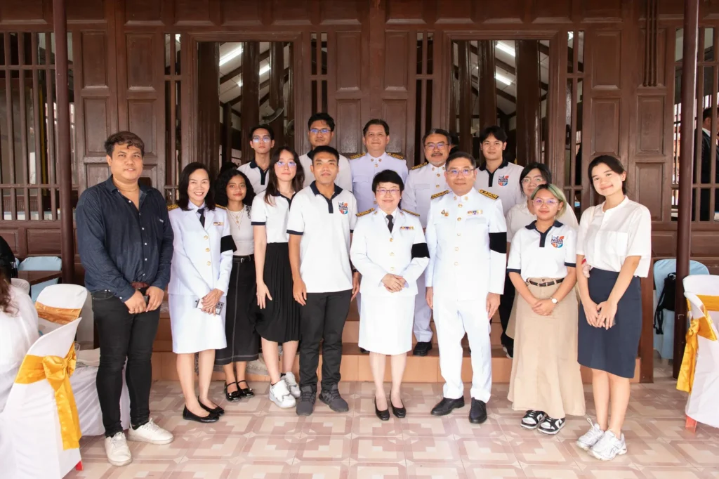 พิธีถวายผ้าพระกฐินพระราชทาน สถาบันบัณฑิตพัฒนบริหารศาสตร์ ประจำปี 2568 ณ วัดพรหมนิวาสวรวิหาร จ.พระนครศรีอยุธยา