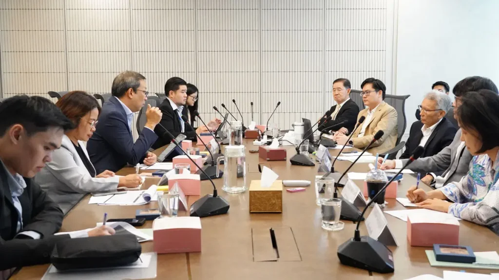 ‘นิด้า’ ร่วมกับสมาคมตลาดตราสารหนี้ จัดสนทนากลุ่มเรื่อง ความเสี่ยงจากสภาพภูมิอากาศ และตราสารหนี้ภาคเอกชน สู่การพัฒนาตลาดตราสารหนี้อย่างยั่งยืน