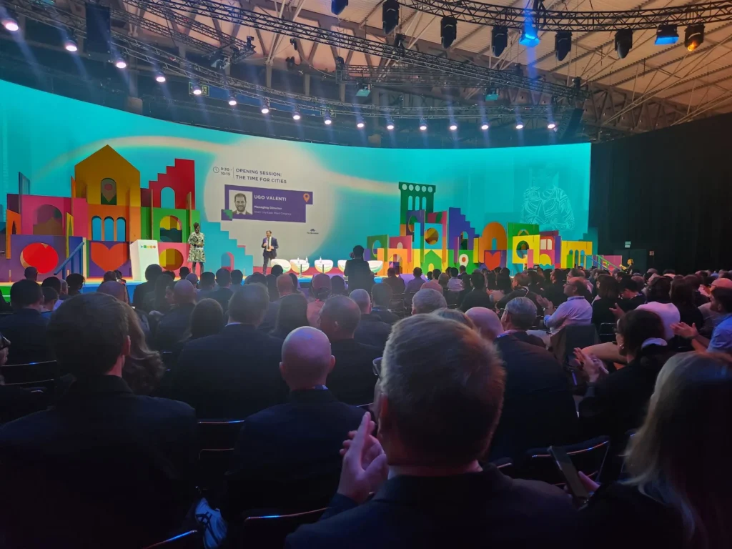 SMA14 นิด้าเข้าร่วม Smart City Expo 2025 และหารือความร่วมมือกับ UAB สเปน