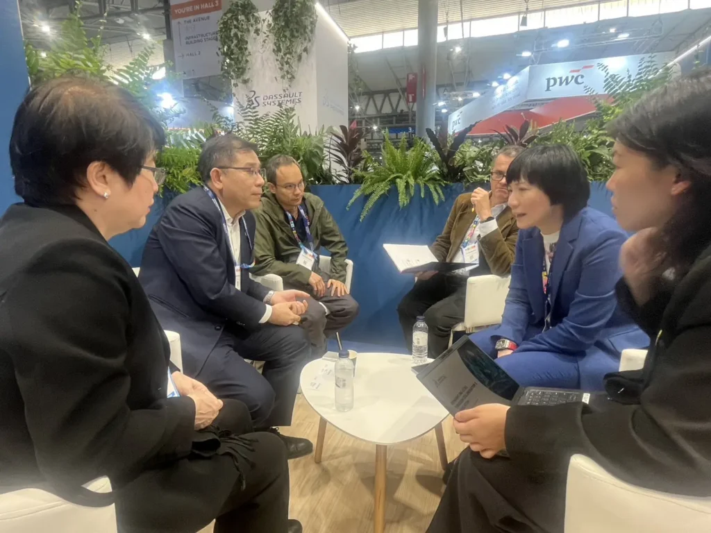 SMA7 นิด้าเข้าร่วม Smart City Expo 2025 และหารือความร่วมมือกับ UAB สเปน