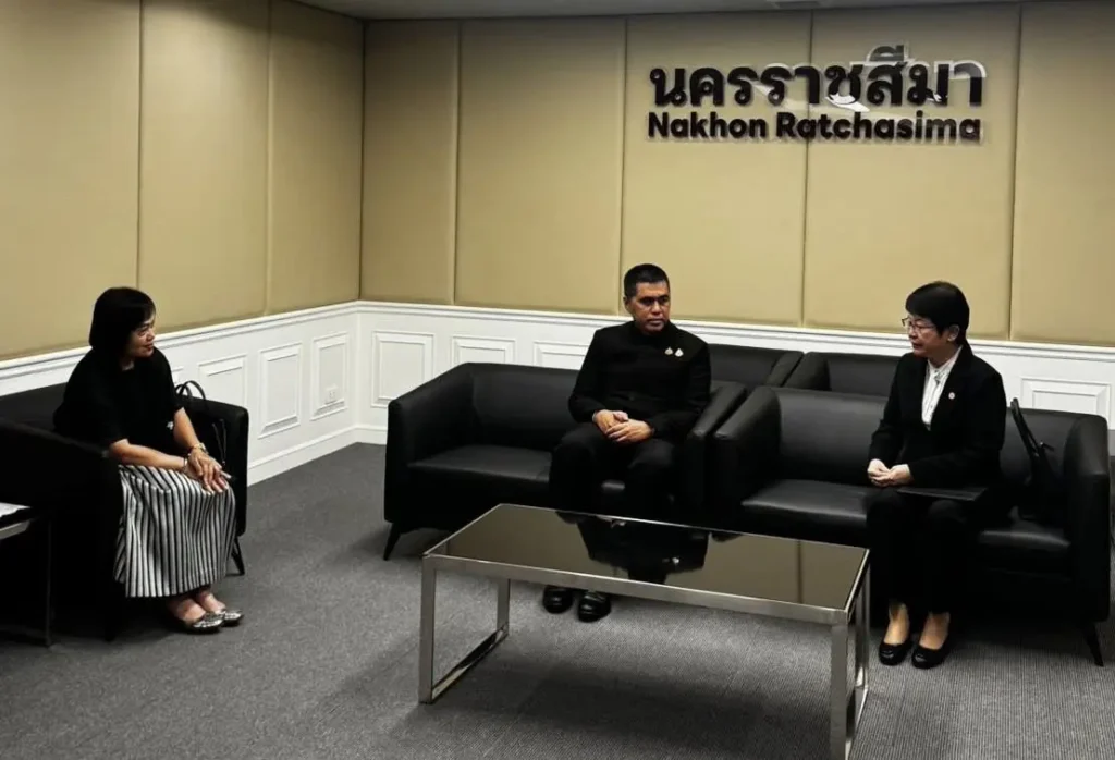 681204_05 ‘นิด้า’ เข้าพบผู้ว่าราชการจังหวัดนครราชสีมา หารือความร่วมมือพัฒนาพื้นที่จังหวัด