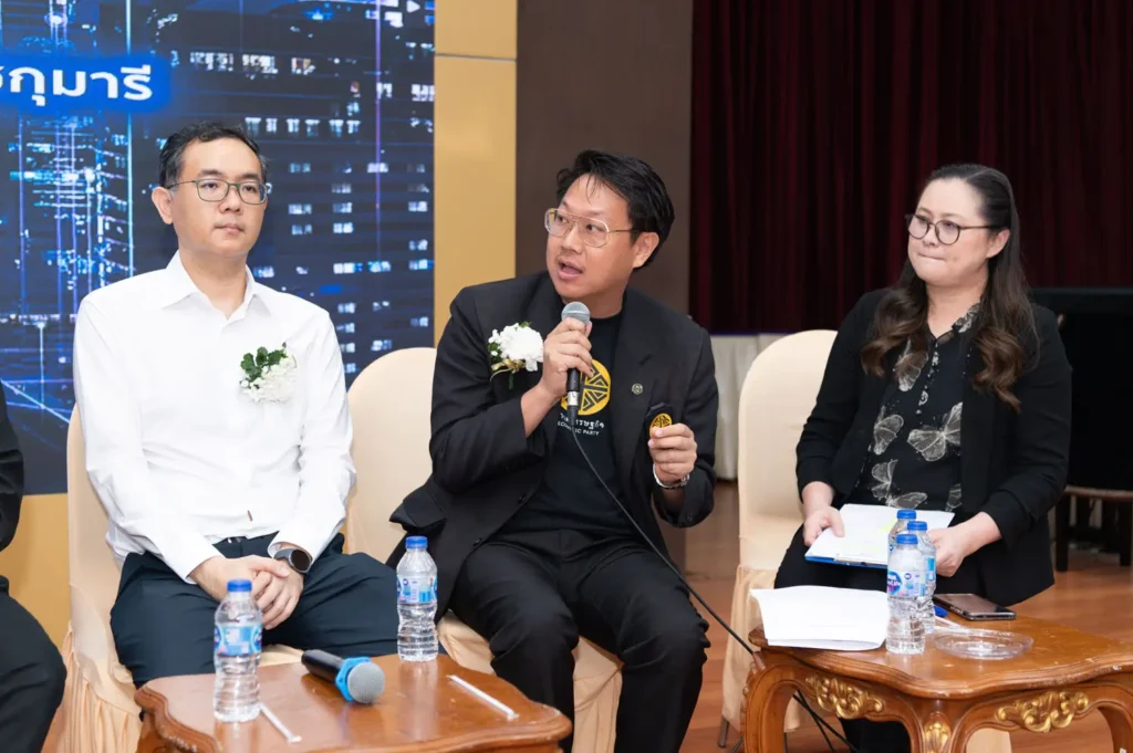 “สภาคณาจารย์นิด้า” จัดเวทีเสวนาเชิงสร้างสรรค์ “บทบาทพรรคการเมือง: การขับเคลื่อนการวิจัยและพัฒนา กับการยกระดับอุดมศึกษาไทย”