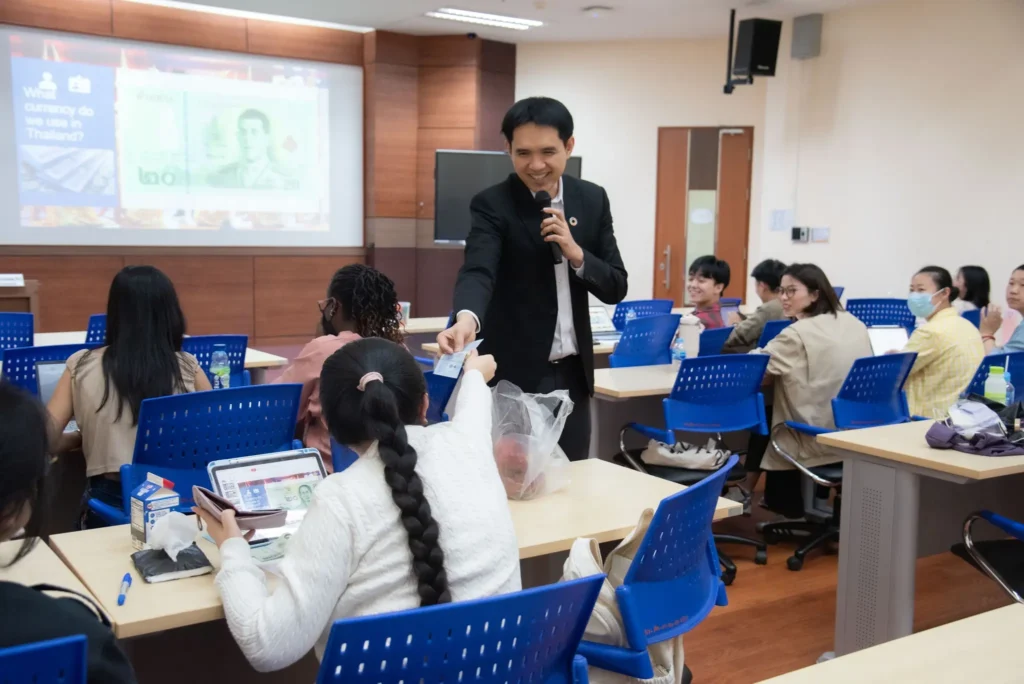 ‘นิด้า’ จัดโครงการ “การเรียนรู้วัฒนธรรมไทยเบื้องต้นและการสื่อสารข้ามวัฒนธรรม” เสริมสมรรถนะสากลตามค่านิยมหลักของสถาบัน